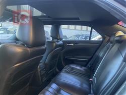 کرایسلەر 300